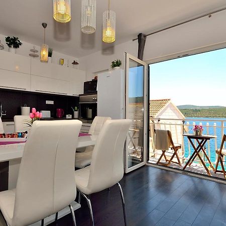 Apartman Staro Selo Primošten Kültér fotó