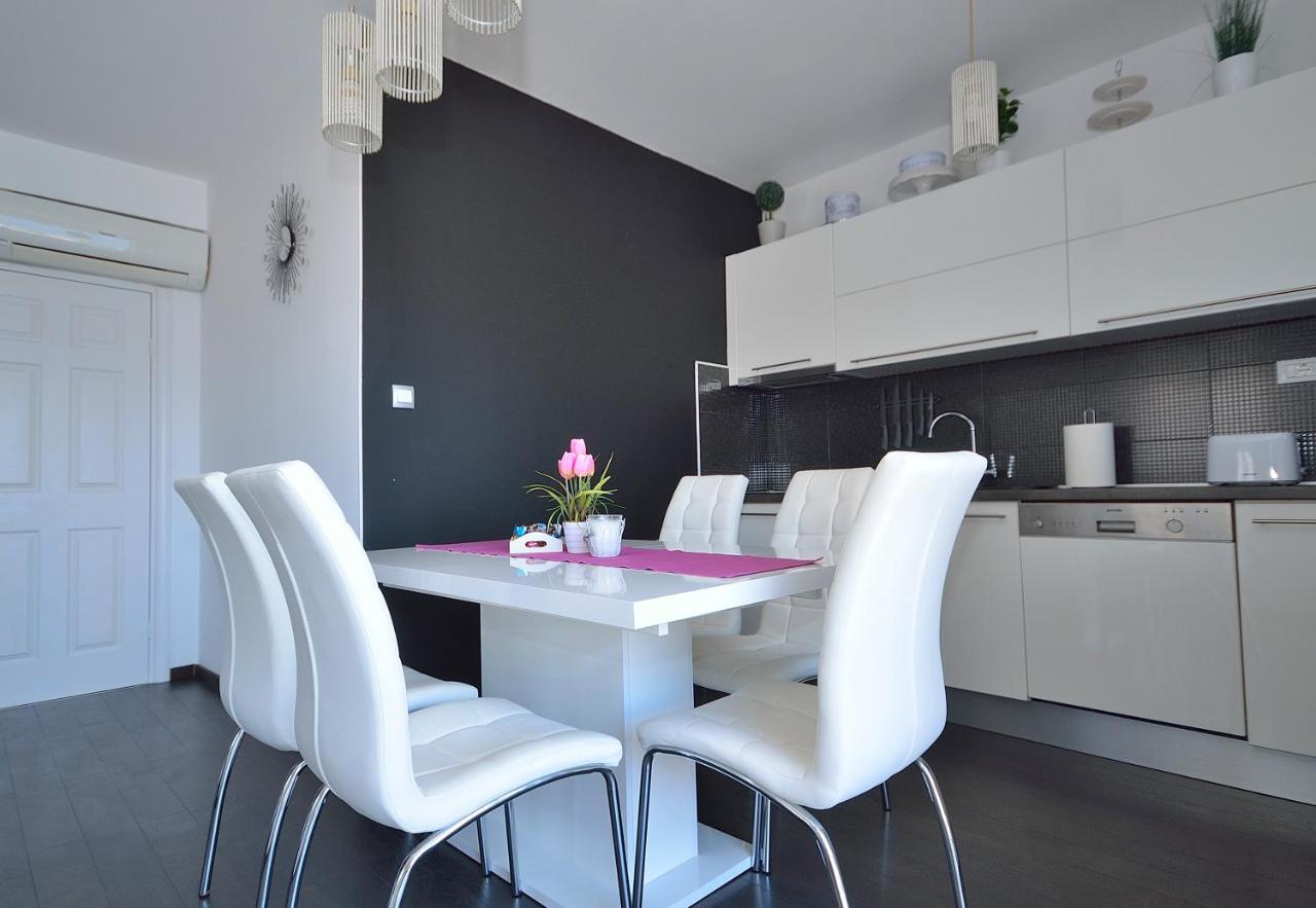 Apartman Staro Selo Primošten Kültér fotó