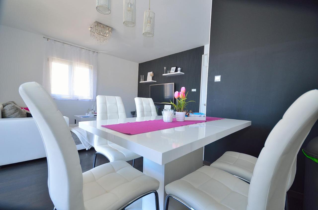 Apartman Staro Selo Primošten Kültér fotó