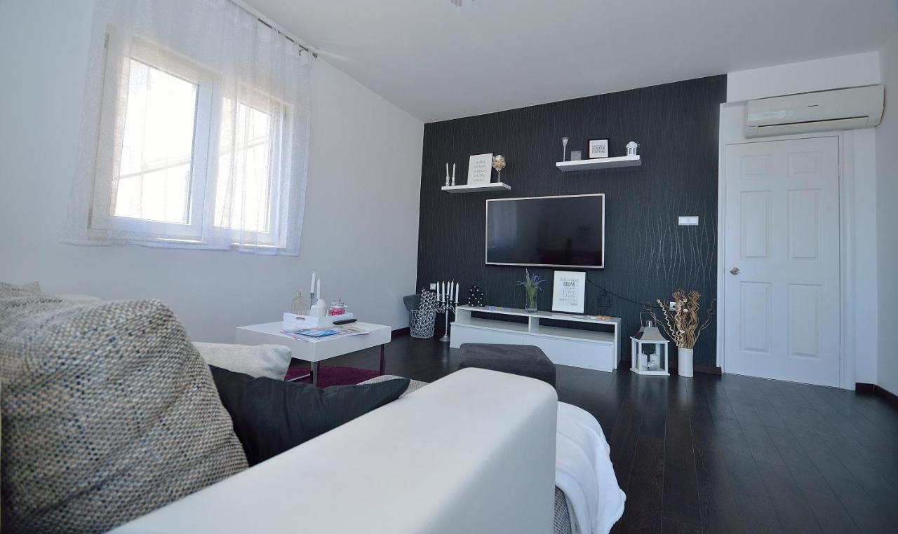 Apartman Staro Selo Primošten Kültér fotó